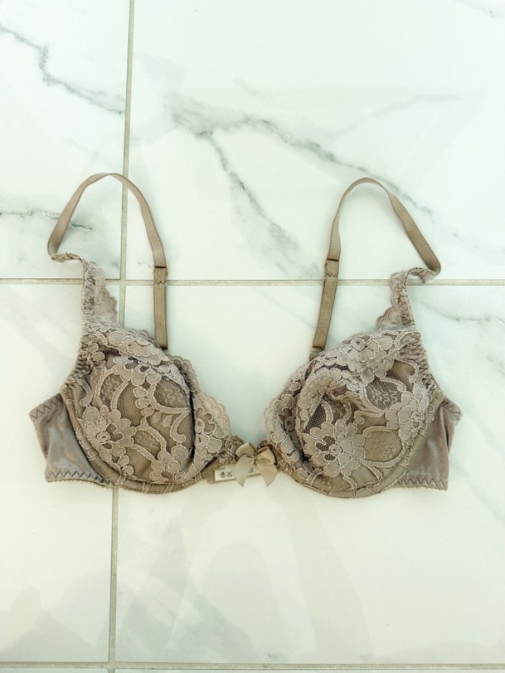 Vtg Victoria's Secret Second Skin Satin Padded Miracle Bra 34B Taupe Coquette